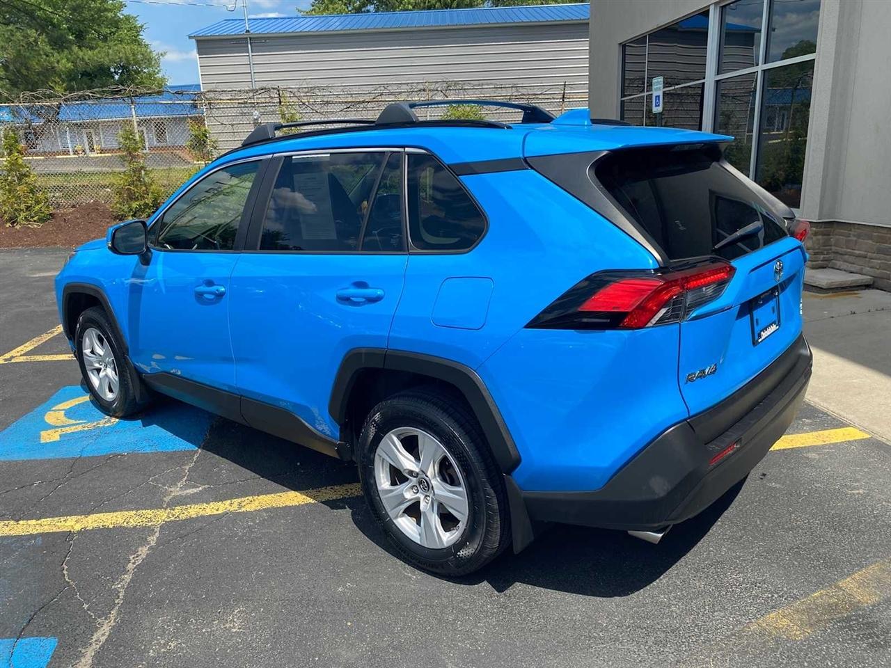 Toyota RAV4 XLE AWD 2019