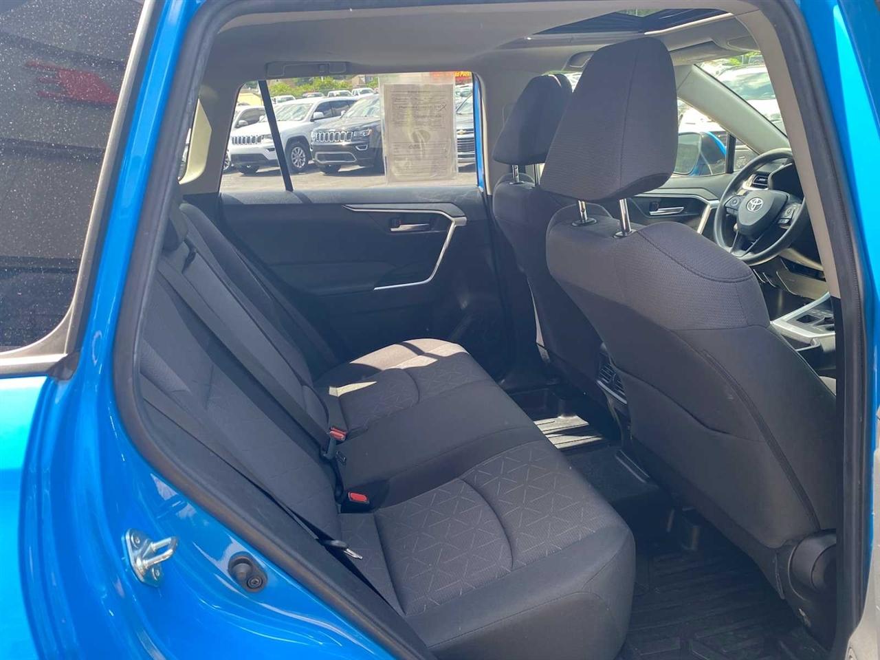 Toyota RAV4 XLE AWD 2019