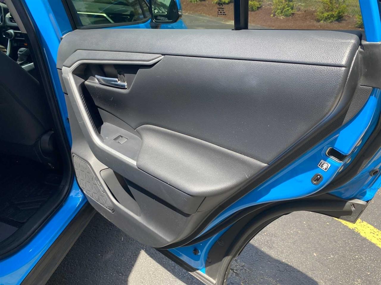 Toyota RAV4 XLE AWD 2019