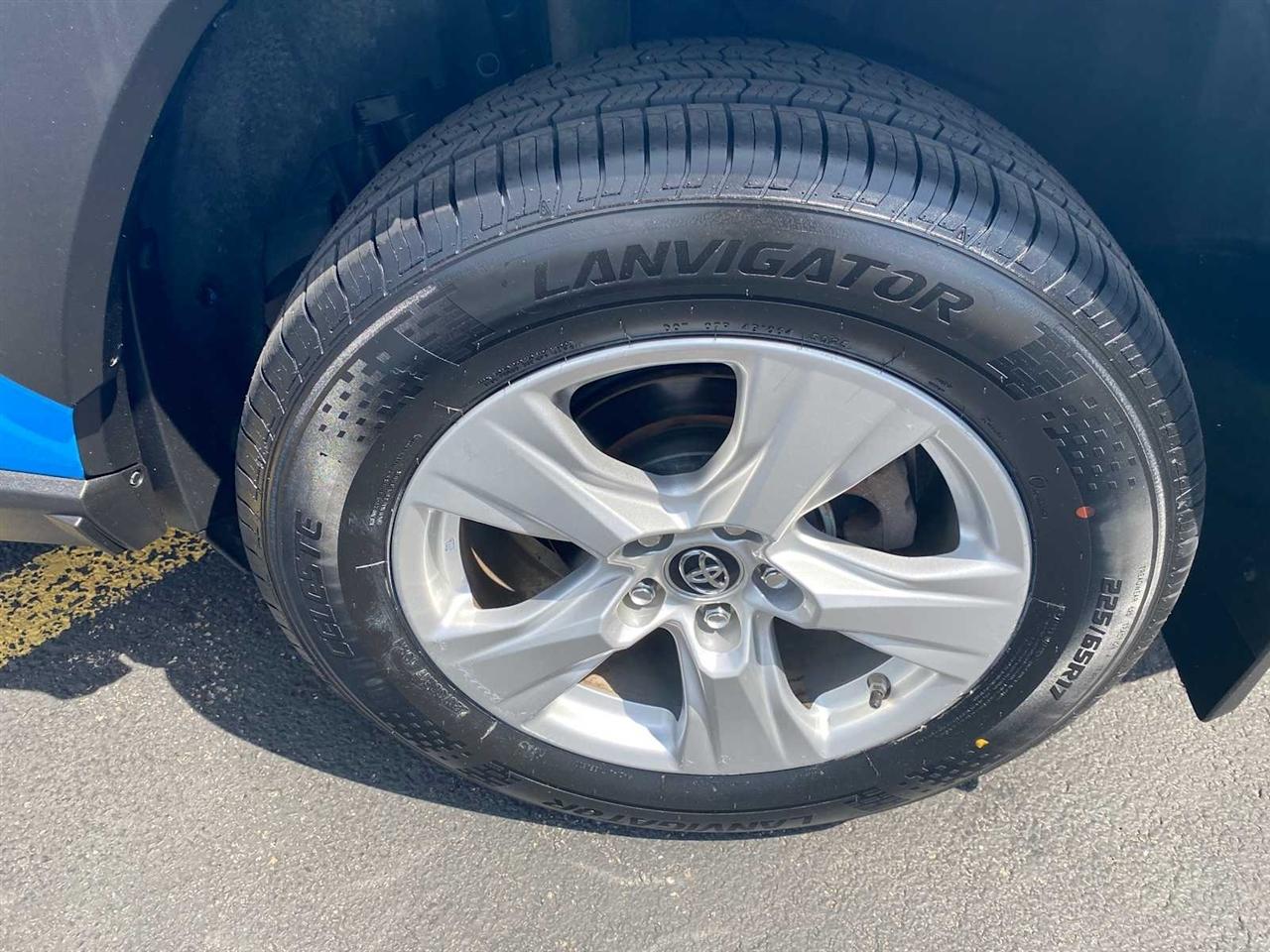Toyota RAV4 XLE AWD 2019