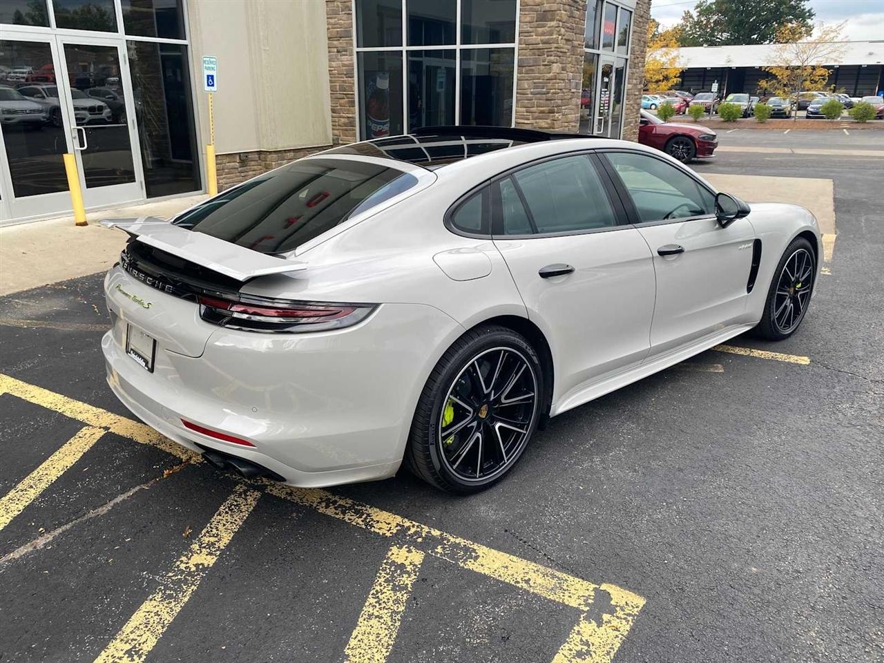 Porsche Panamera Turbo S E-Hybrid 2018