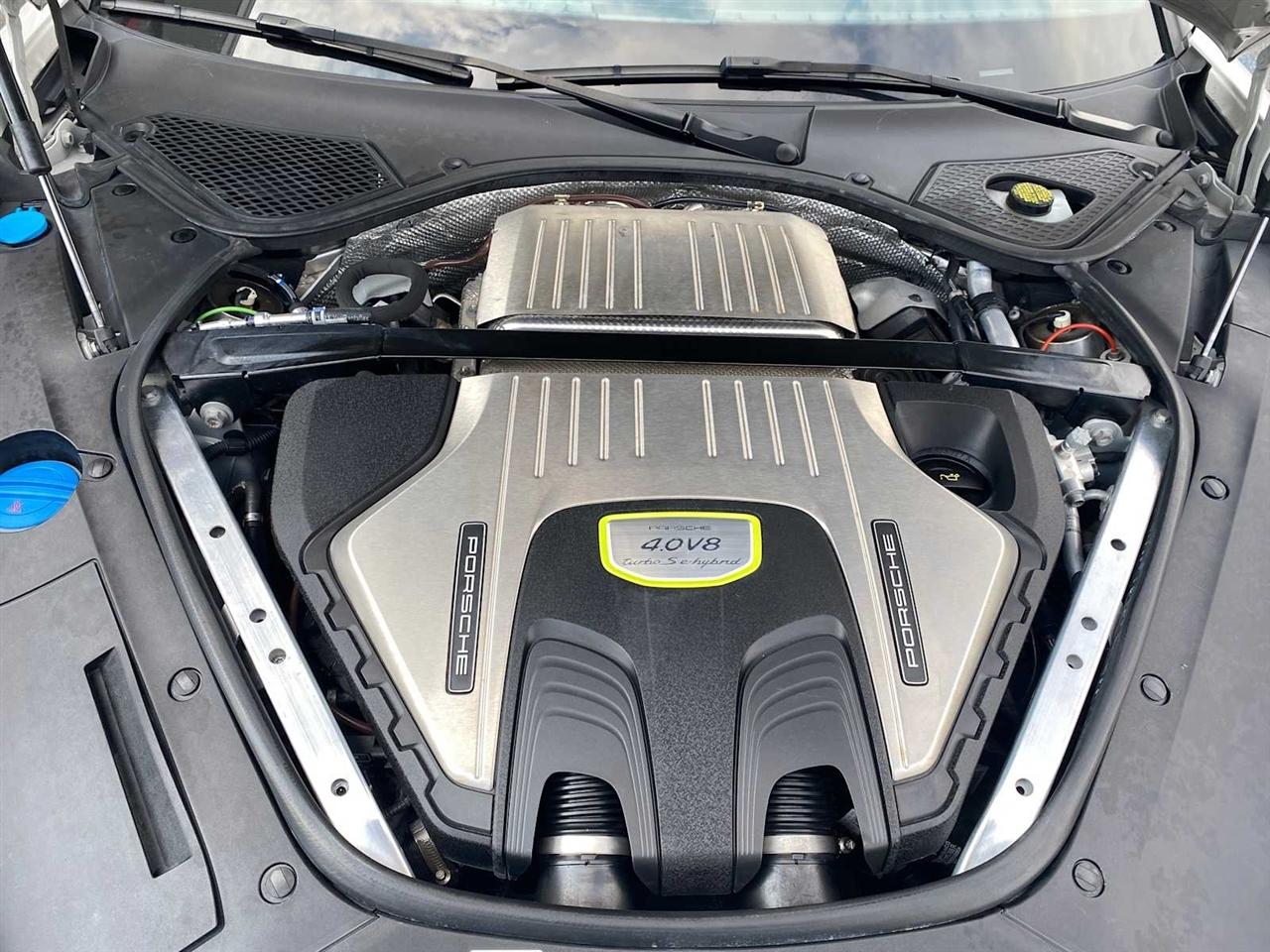 Porsche Panamera Turbo S E-Hybrid 2018