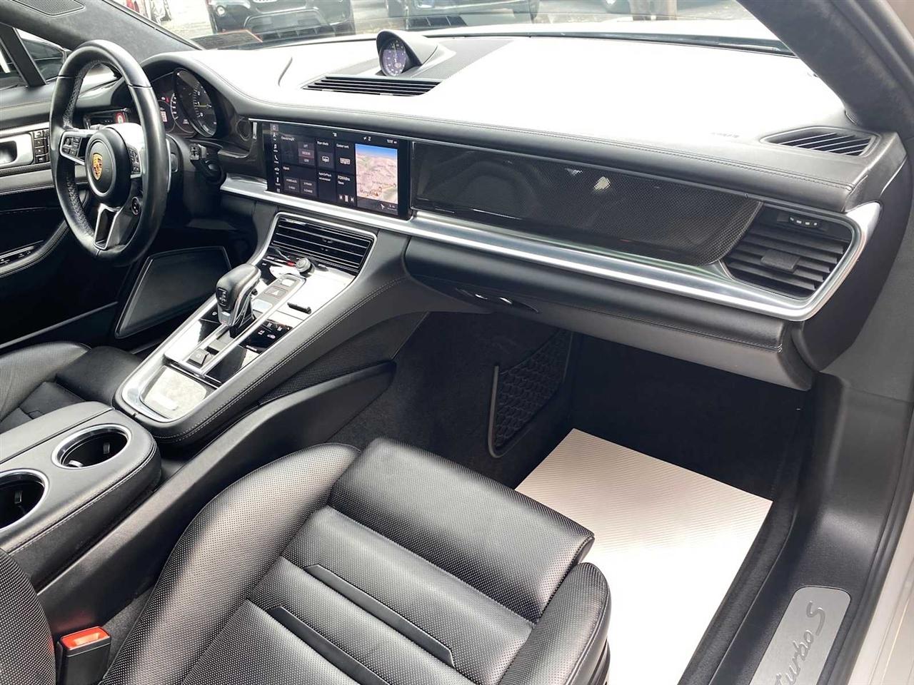 Porsche Panamera Turbo S E-Hybrid 2018