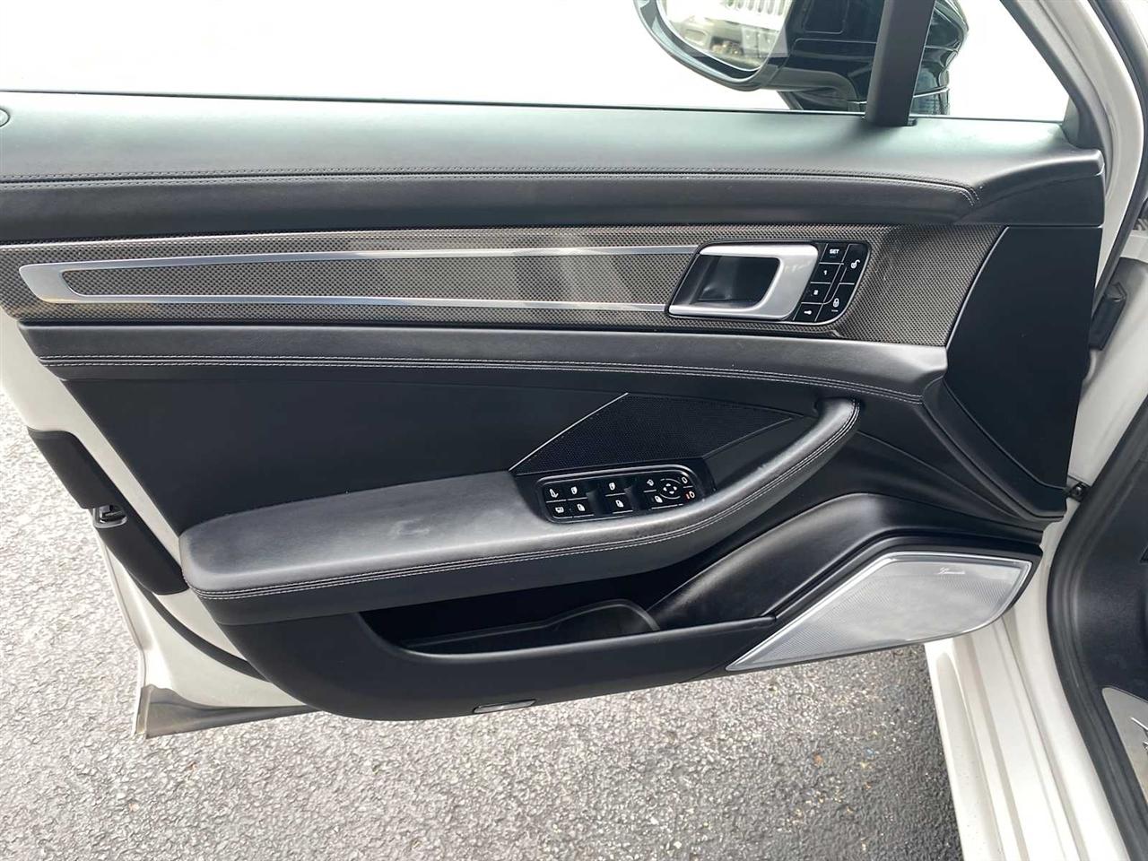 Porsche Panamera Turbo S E-Hybrid 2018