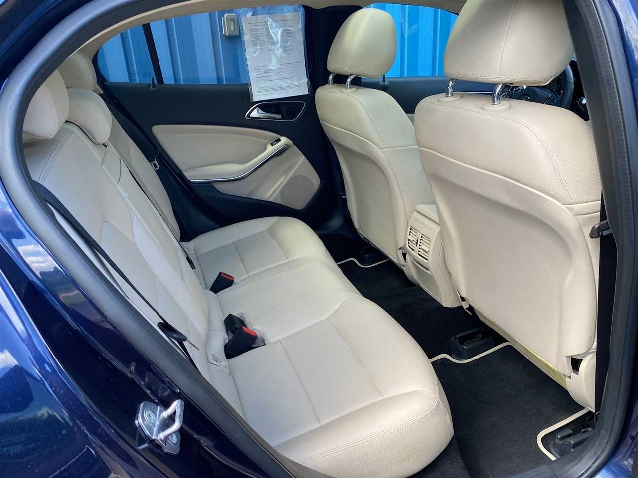 Mercedes-Benz GLA-Class GLA250 4MATIC 2019