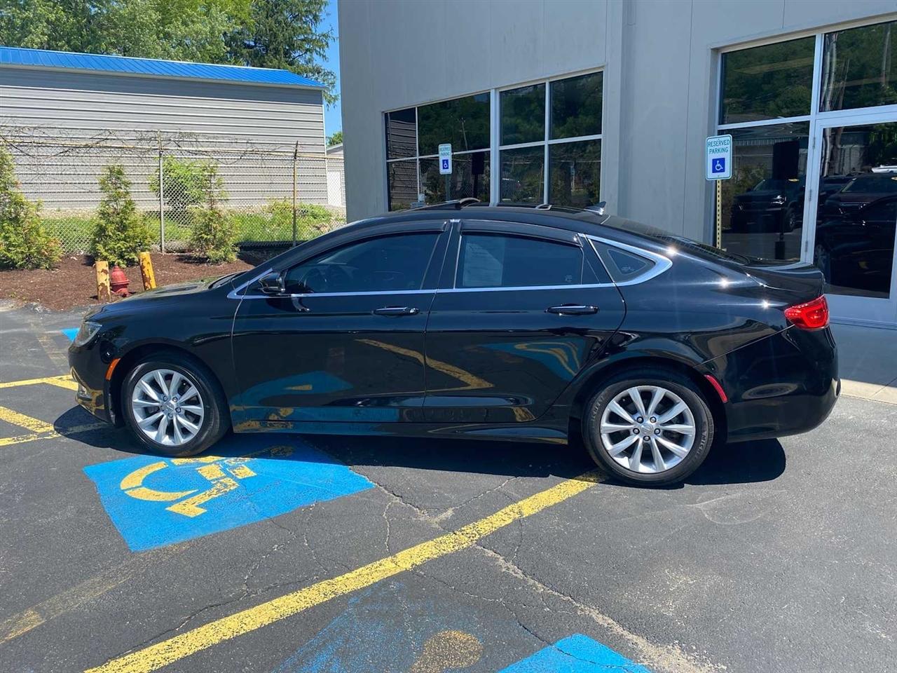 Chrysler 200 C 4D Sedan 2015