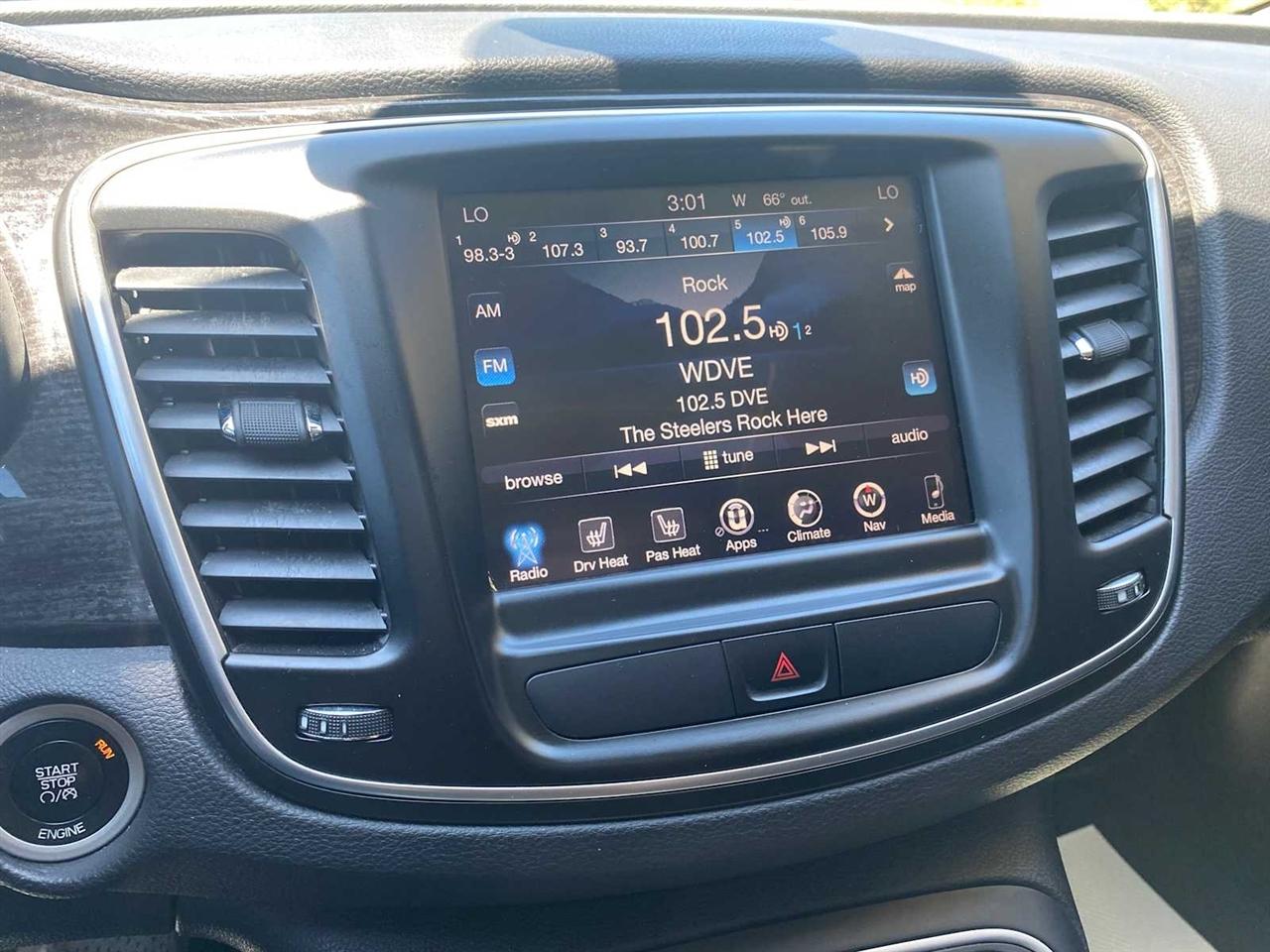 Chrysler 200 C 4D Sedan 2015