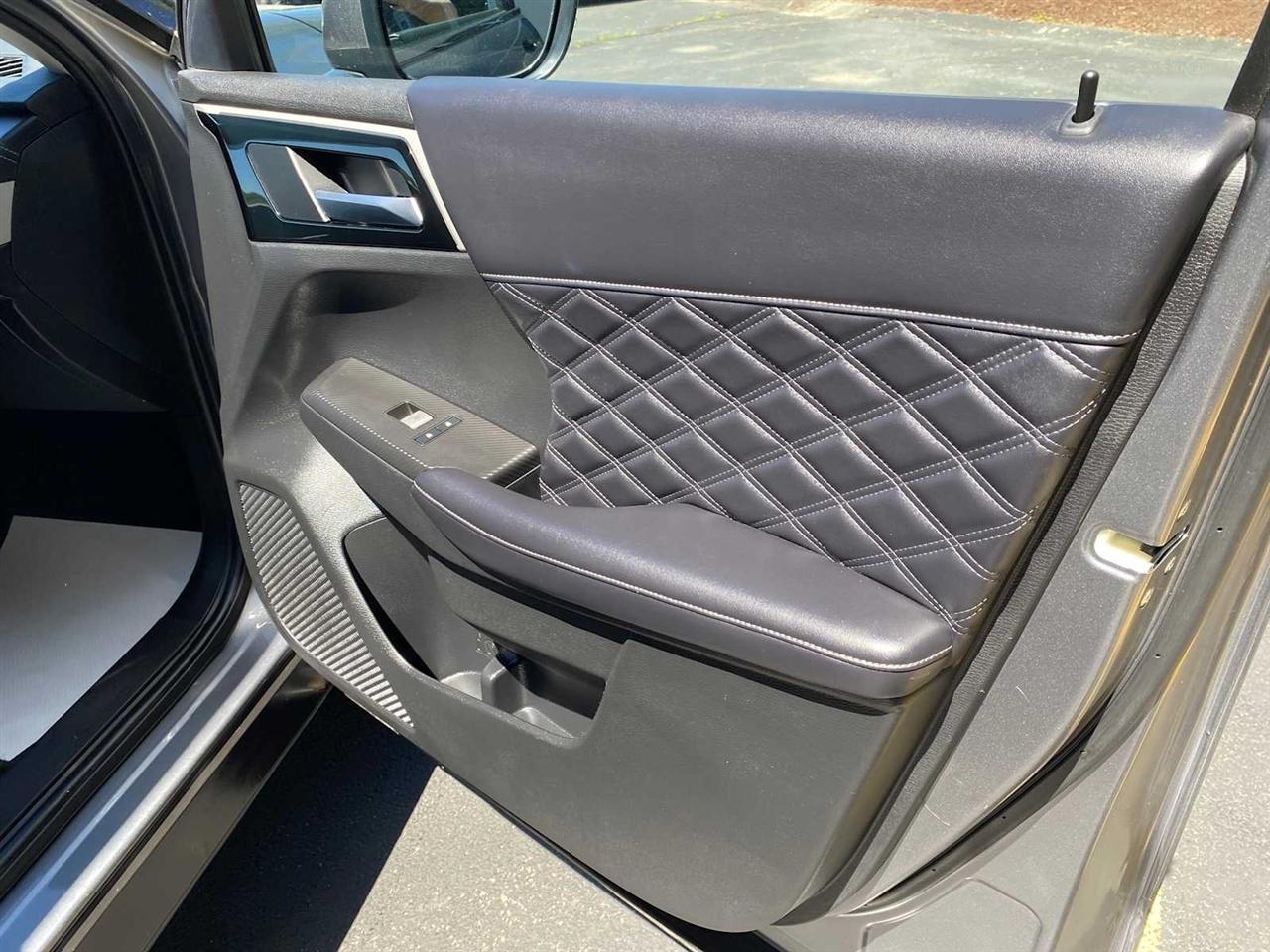 Mitsubishi Outlander SEL 4WD 2023
