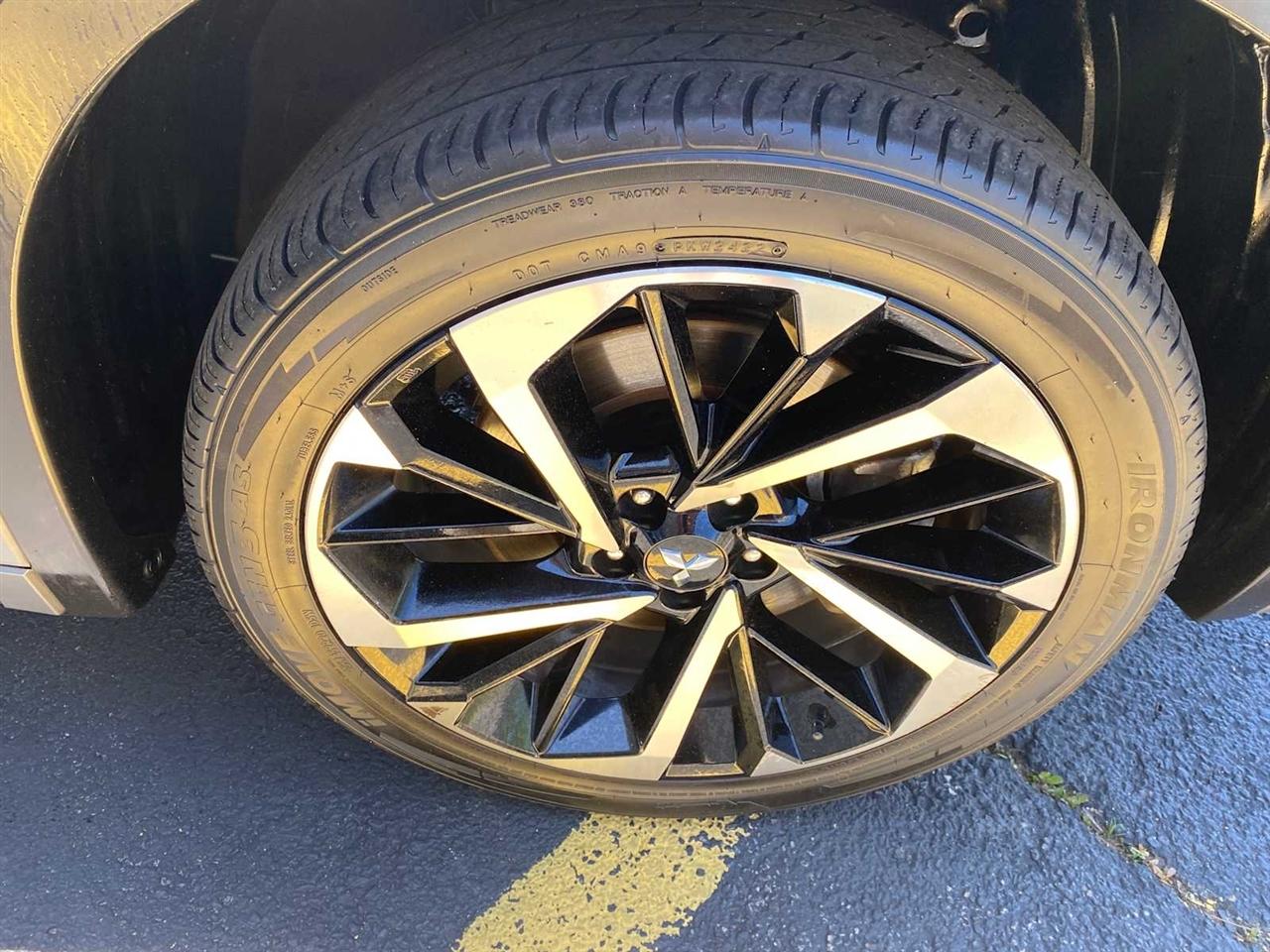 Mitsubishi Outlander SEL 4WD 2023