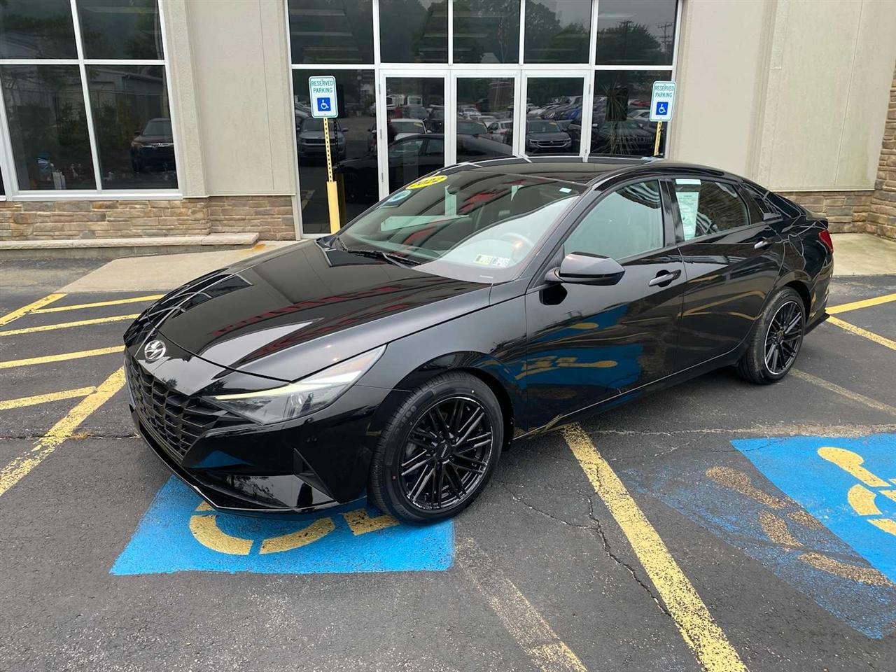 Hyundai Elantra SEL 2022