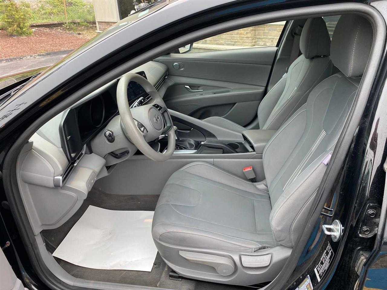 Hyundai Elantra SEL 2022