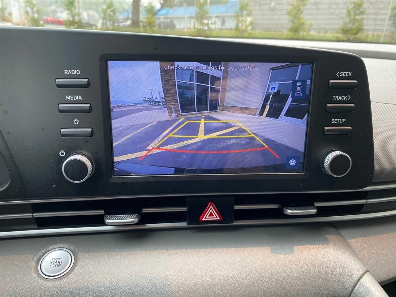 Hyundai Elantra SEL 2022