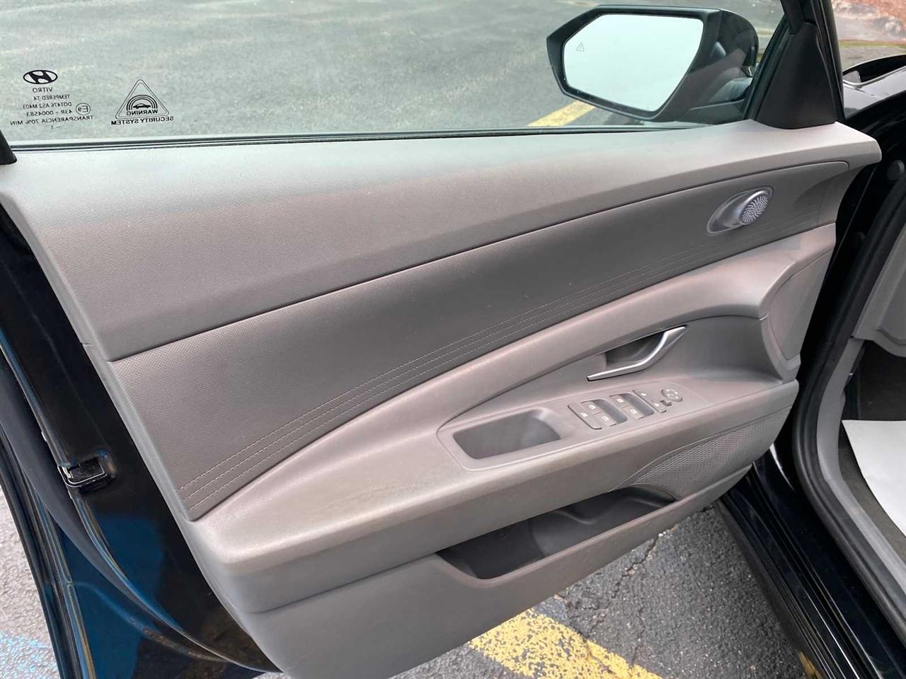 Hyundai Elantra SEL 2022