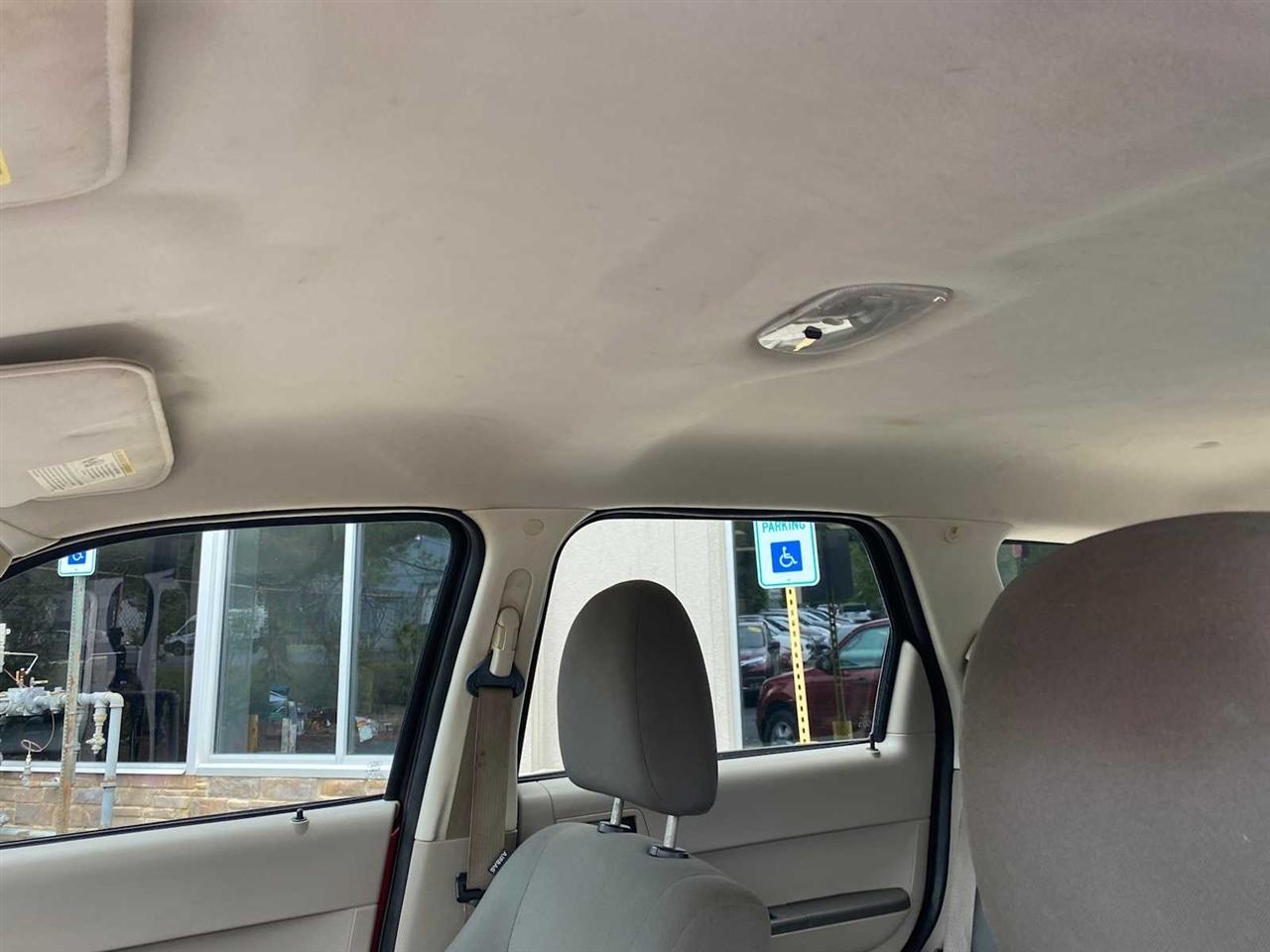 Ford Escape XLS FWD 2012