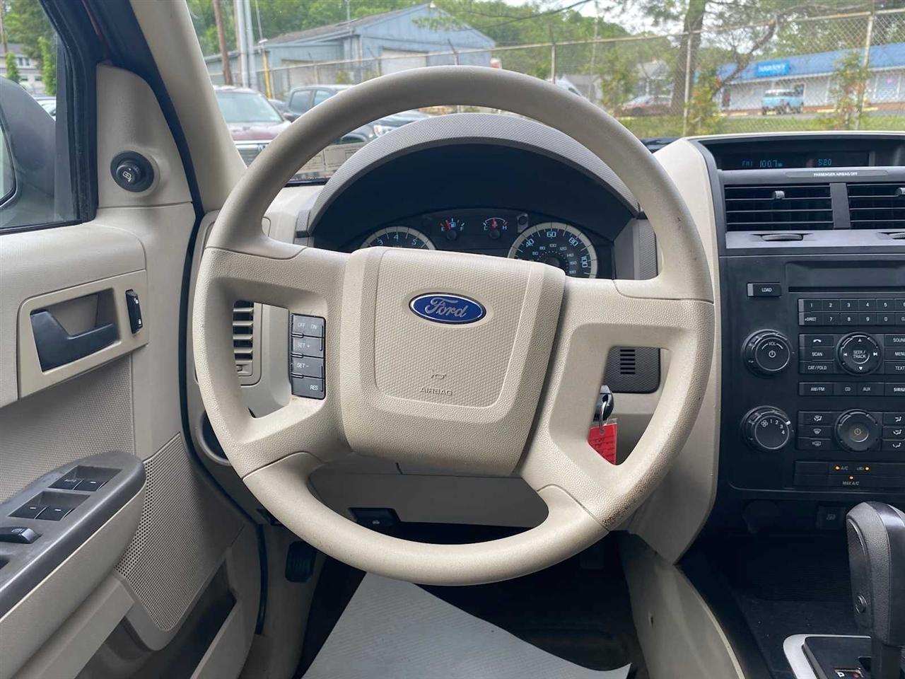 Ford Escape XLS FWD 2012
