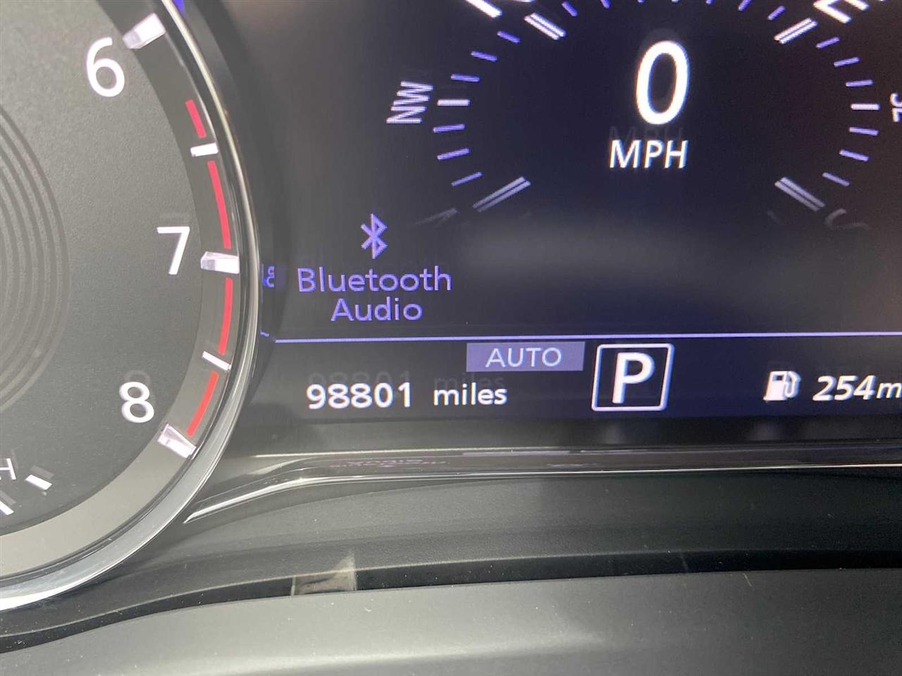 Infiniti QX80 LUXE 4WD 2021