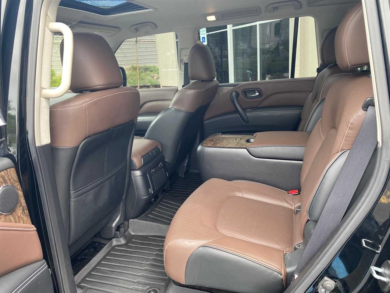 Infiniti QX80 LUXE 4WD 2021