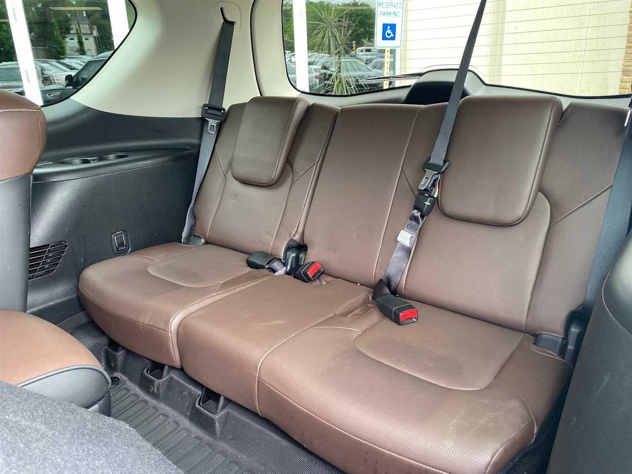 Infiniti QX80 LUXE 4WD 2021