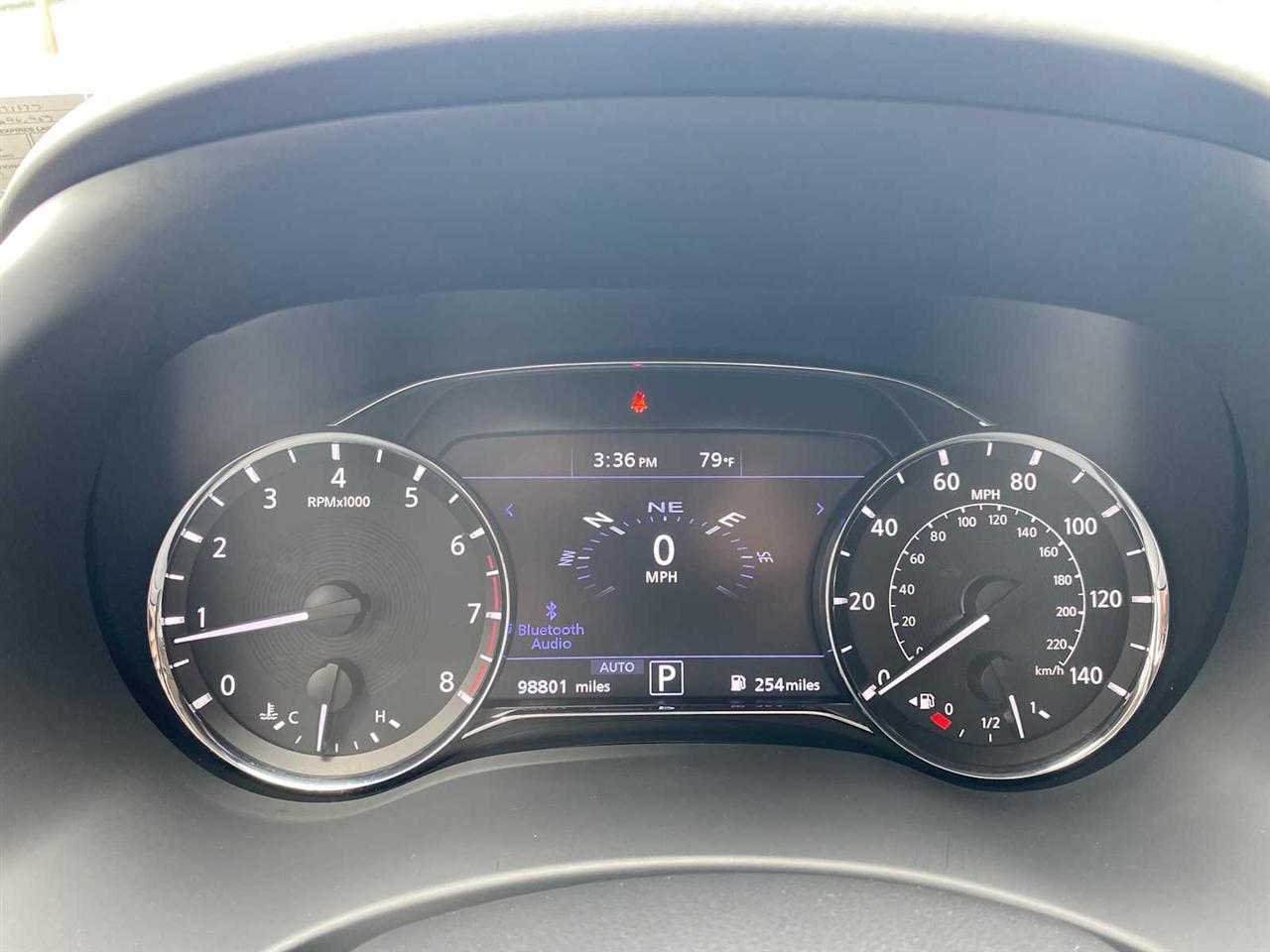 Infiniti QX80 LUXE 4WD 2021