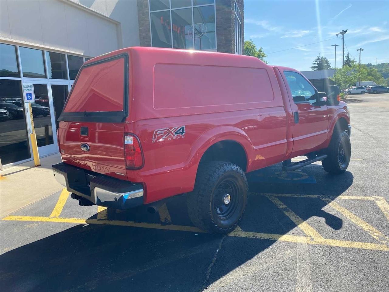Ford F-350 SD XLT 4WD 2016