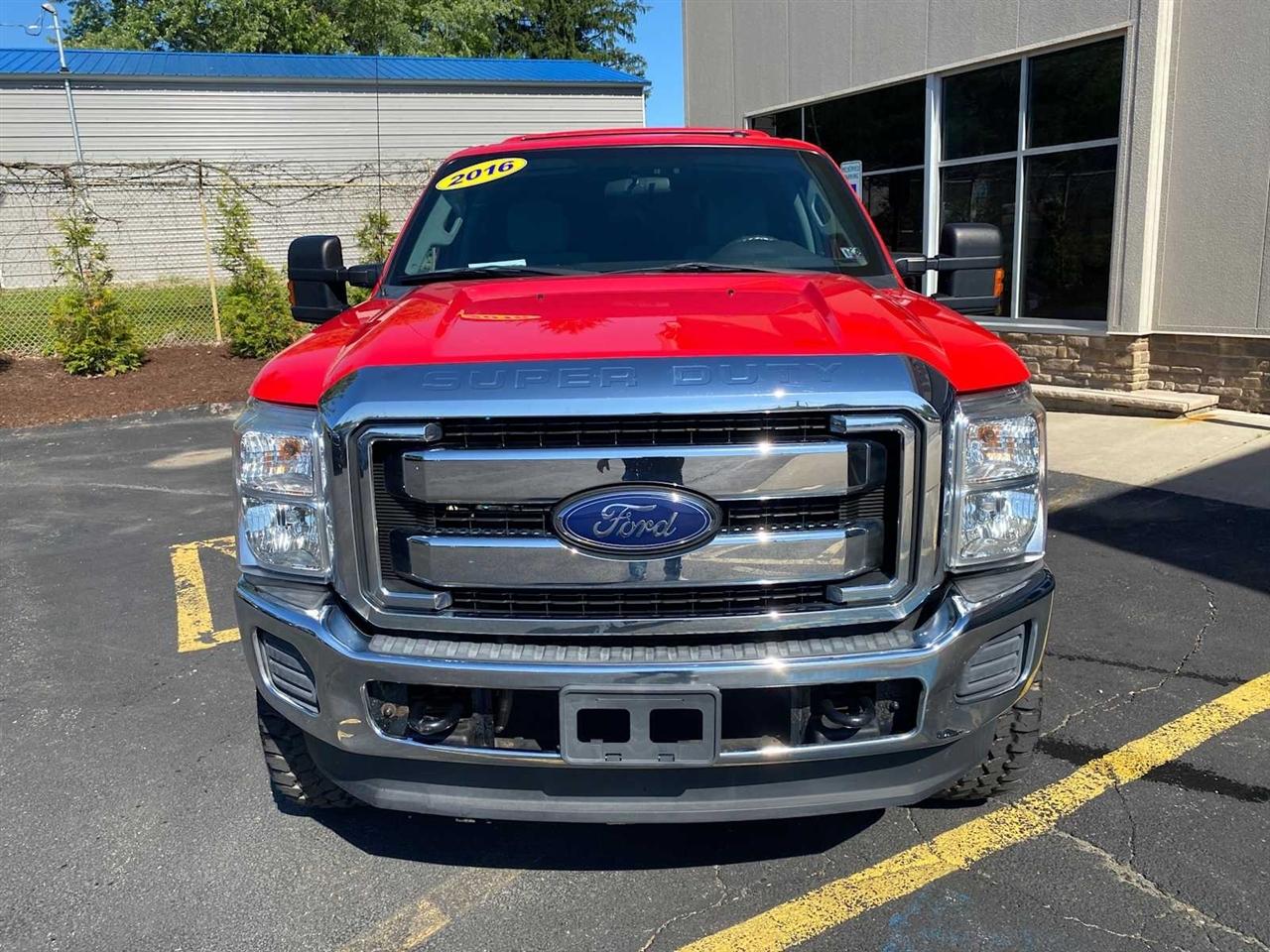 Ford F-350 SD XLT 4WD 2016