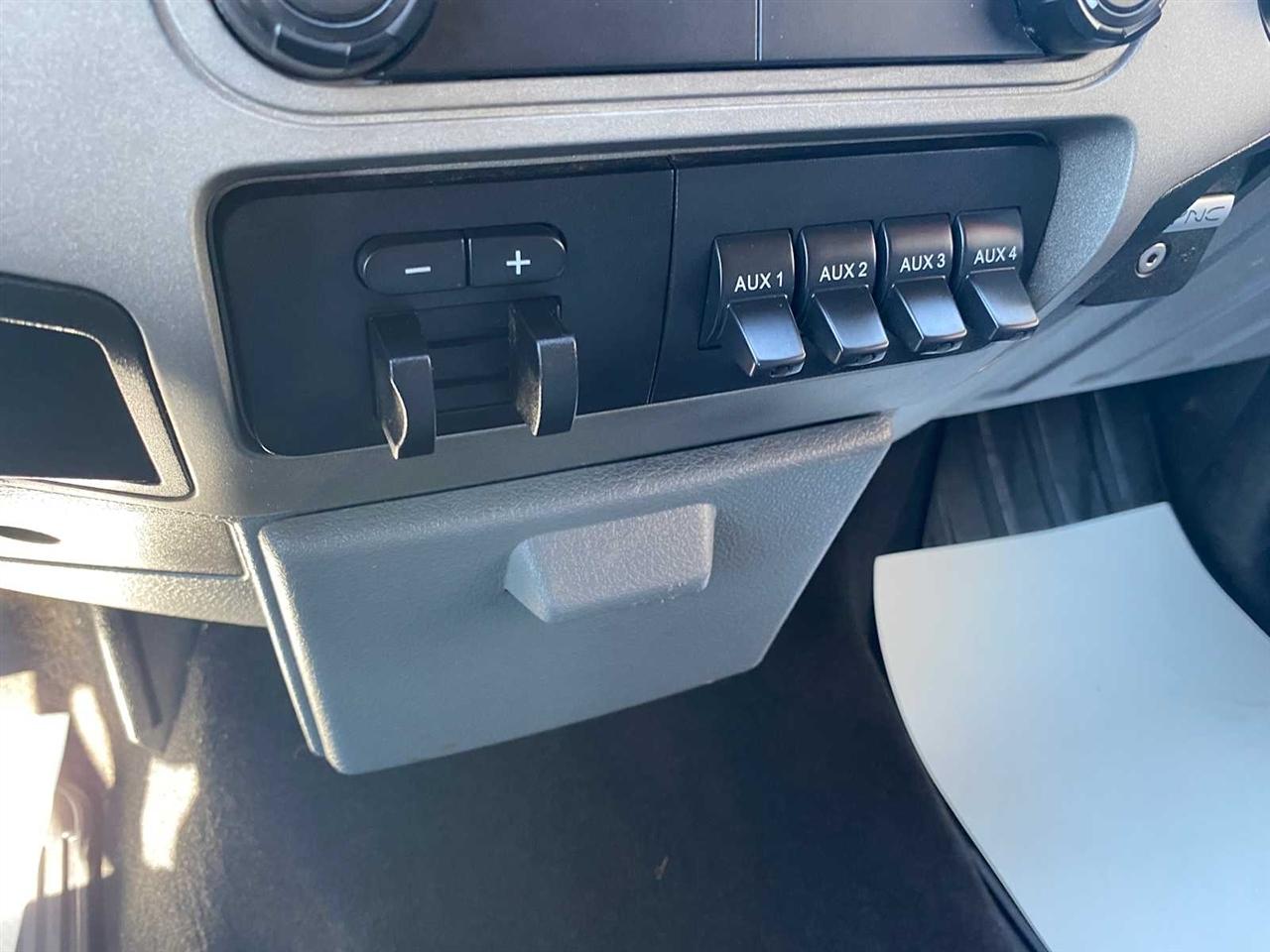 Ford F-350 SD XLT 4WD 2016