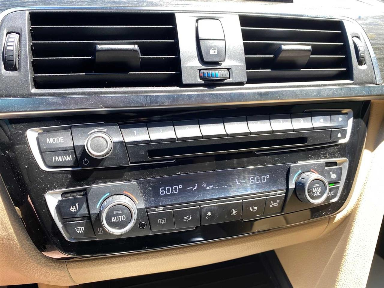 BMW 3-Series Gran Turismo 330i xDrive 2018