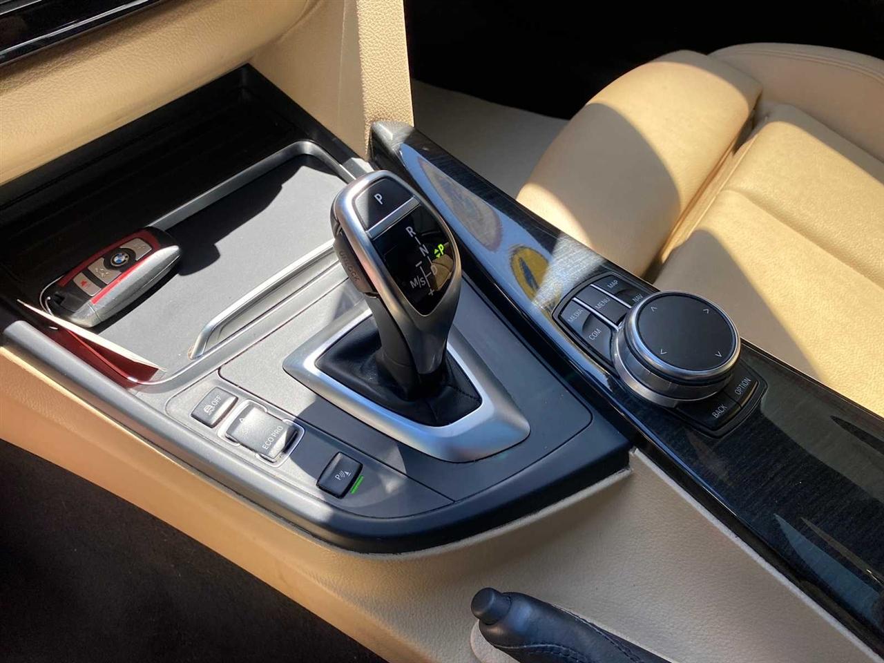 BMW 3-Series Gran Turismo 330i xDrive 2018