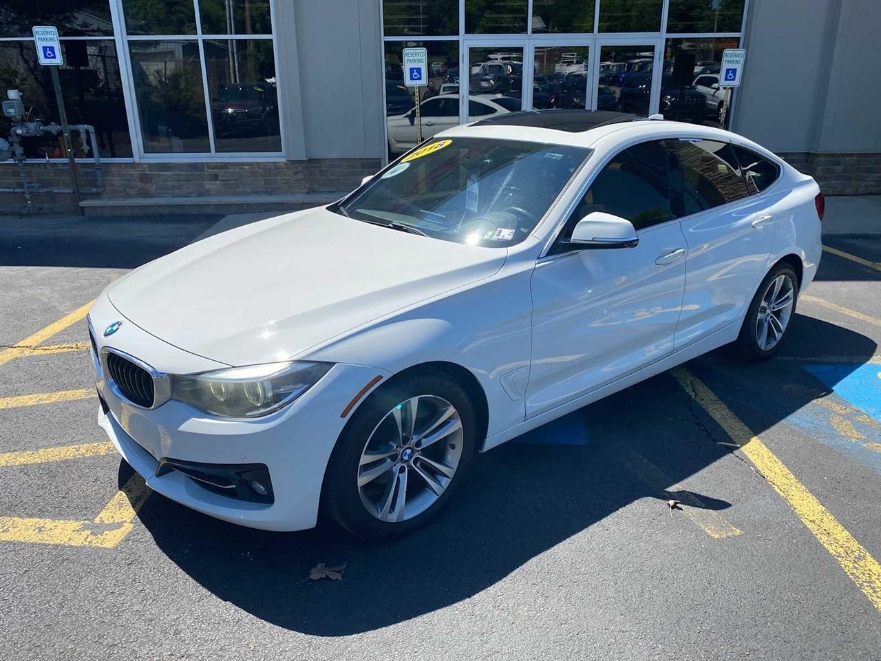 BMW 3-Series Gran Turismo 330i xDrive 2018
