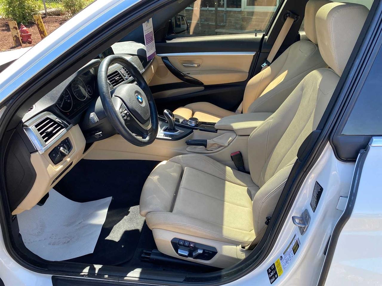 BMW 3-Series Gran Turismo 330i xDrive 2018