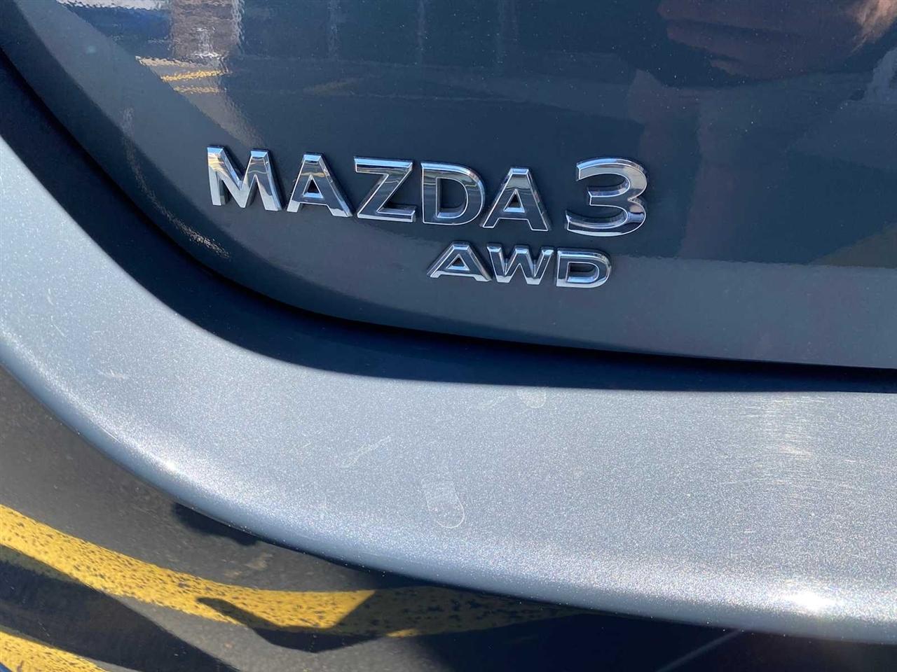 Mazda MAZDA3 Preferred AWD 2024