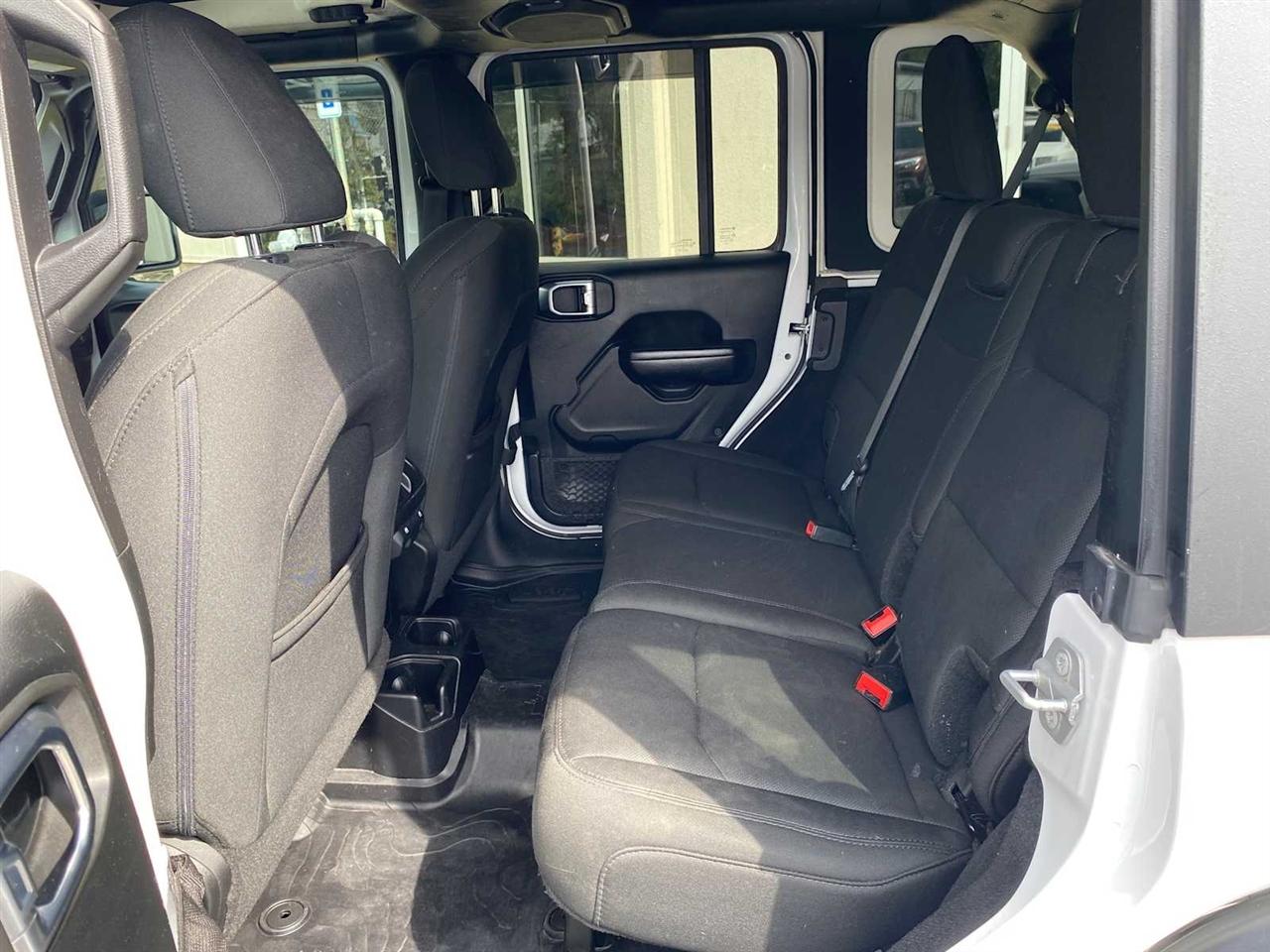 Jeep Wrangler Unlimited Sport 2018