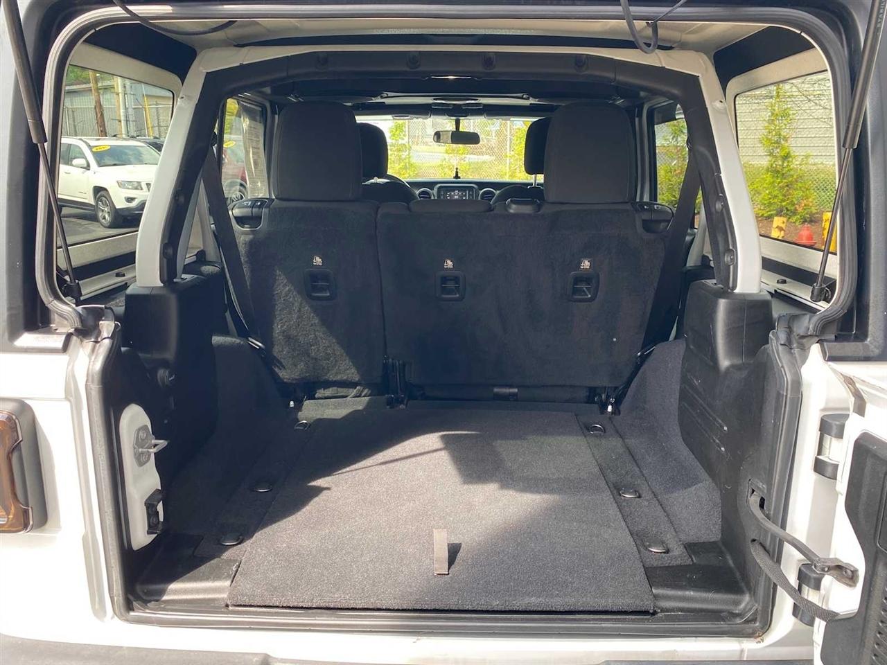 Jeep Wrangler Unlimited Sport 2018
