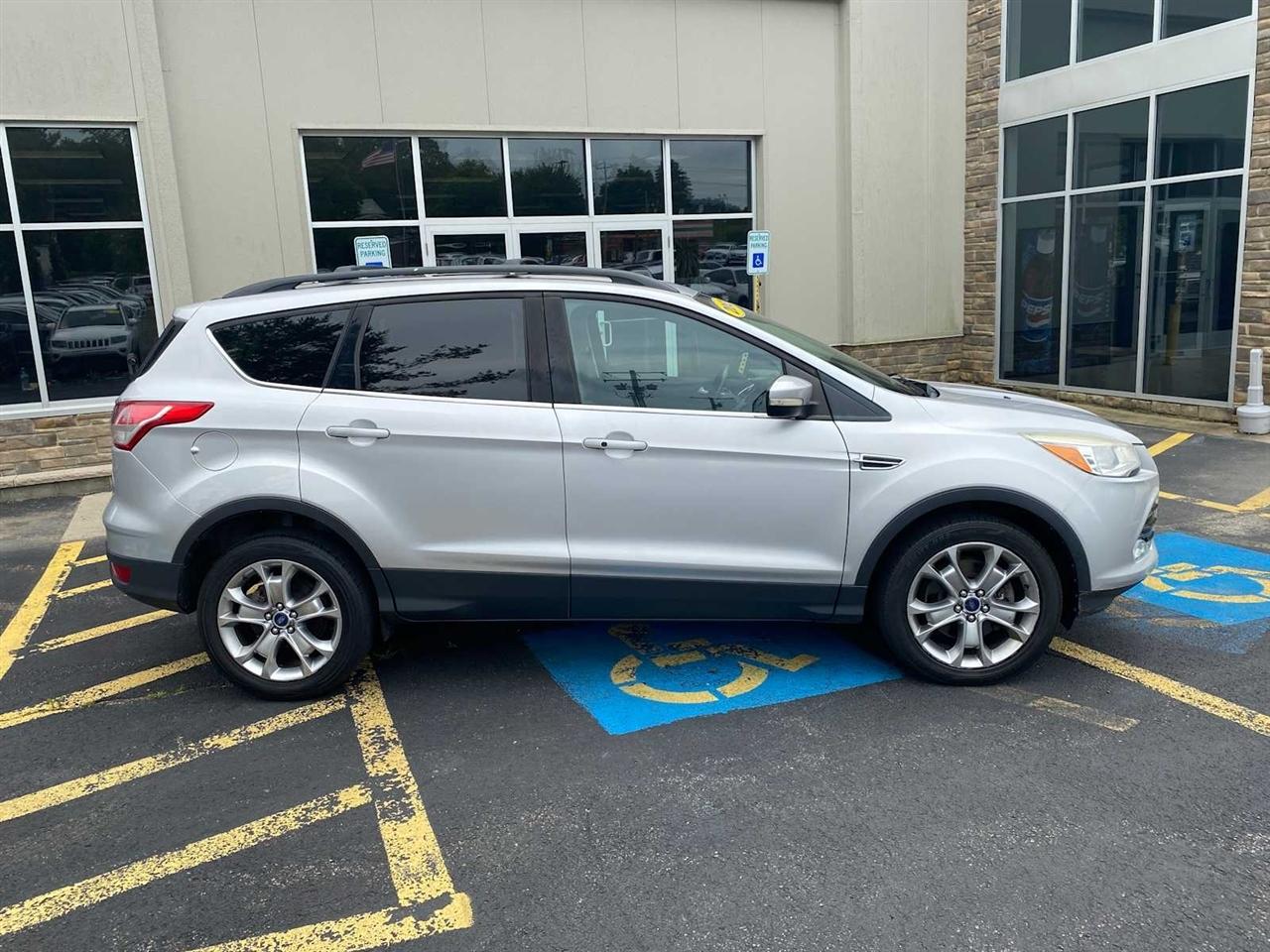 Ford Escape SEL 4WD 2013