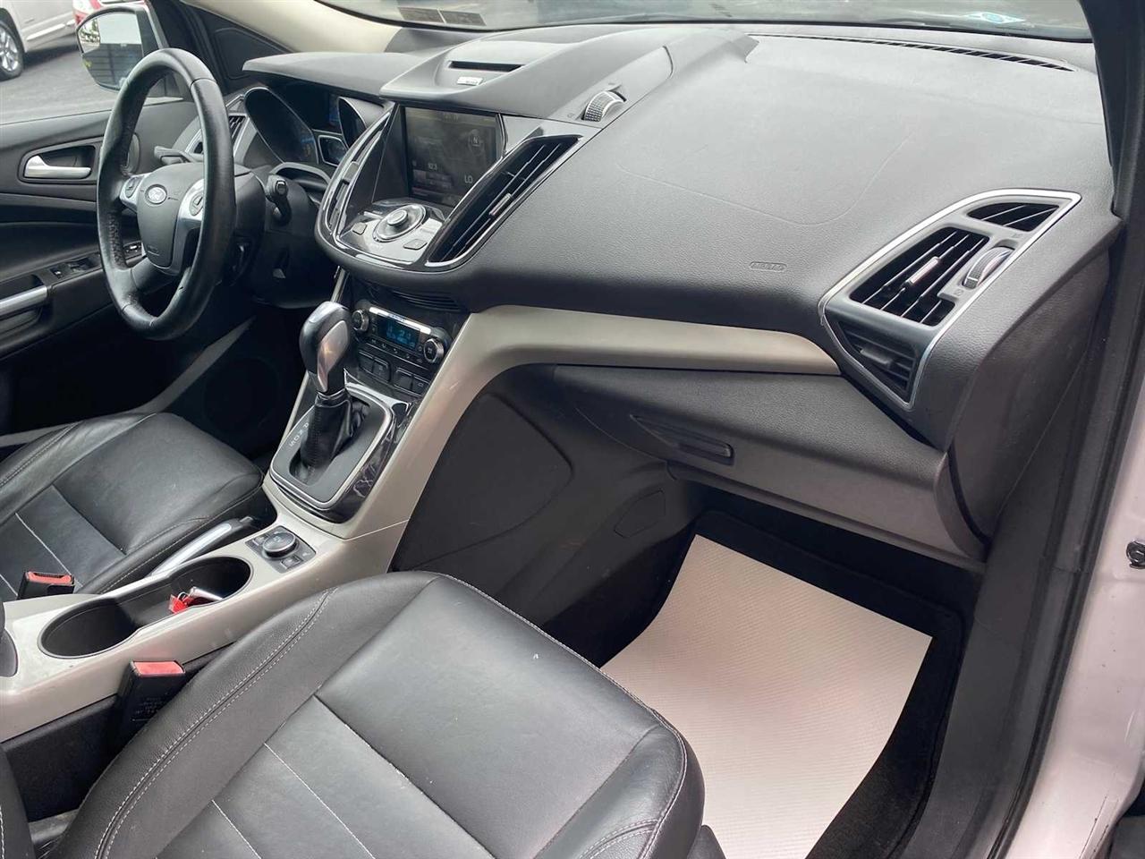 Ford Escape SEL 4WD 2013