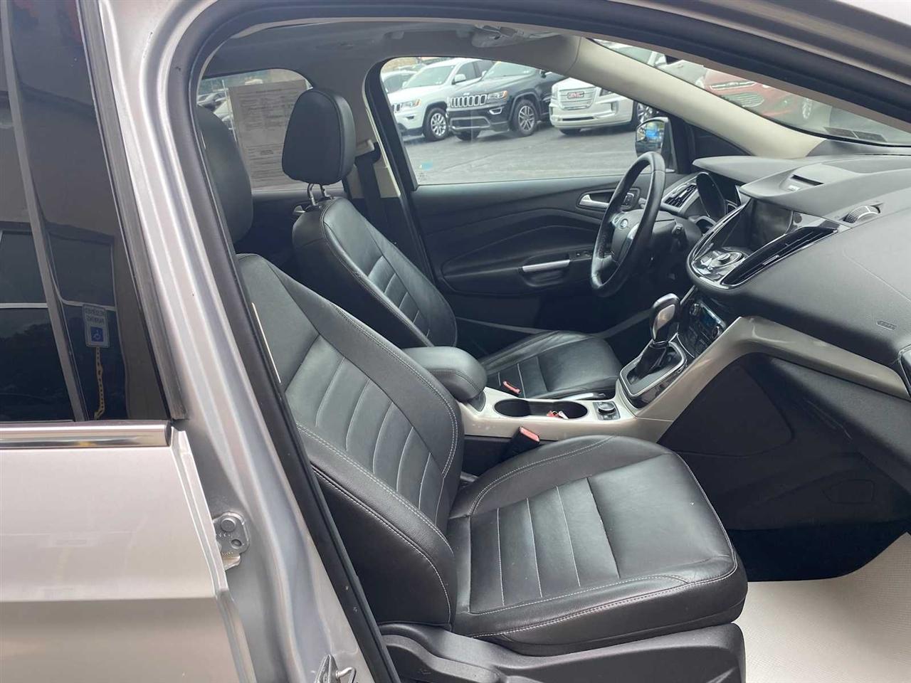 Ford Escape SEL 4WD 2013