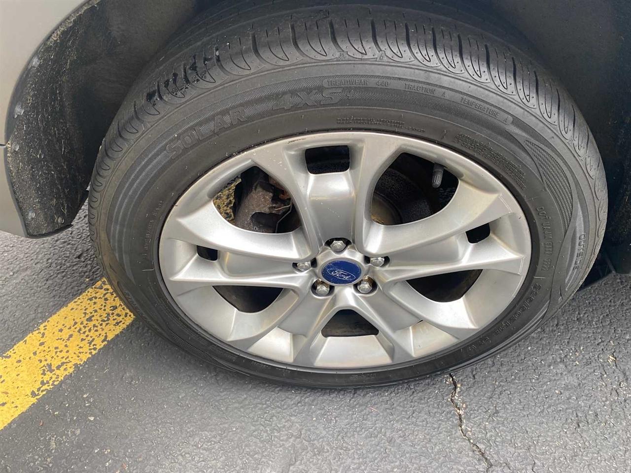 Ford Escape SEL 4WD 2013