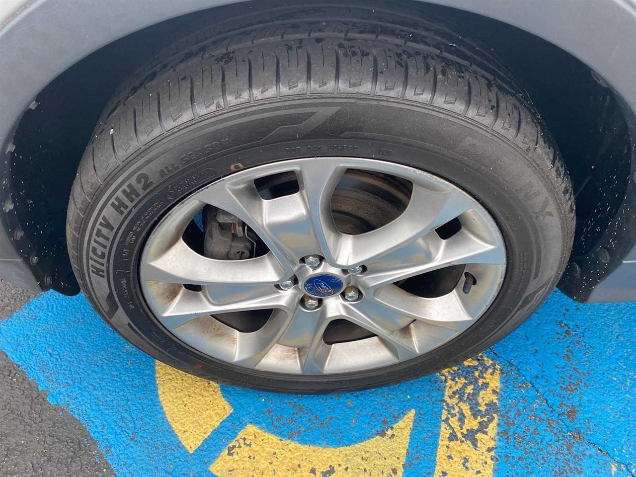 Ford Escape SEL 4WD 2013