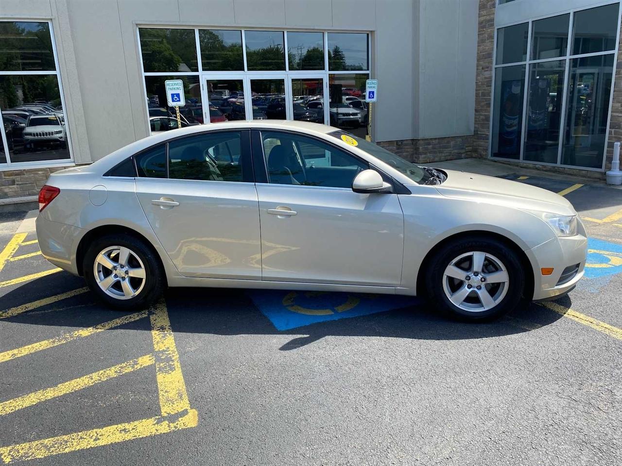 Chevrolet Cruze 1LT Auto 2013