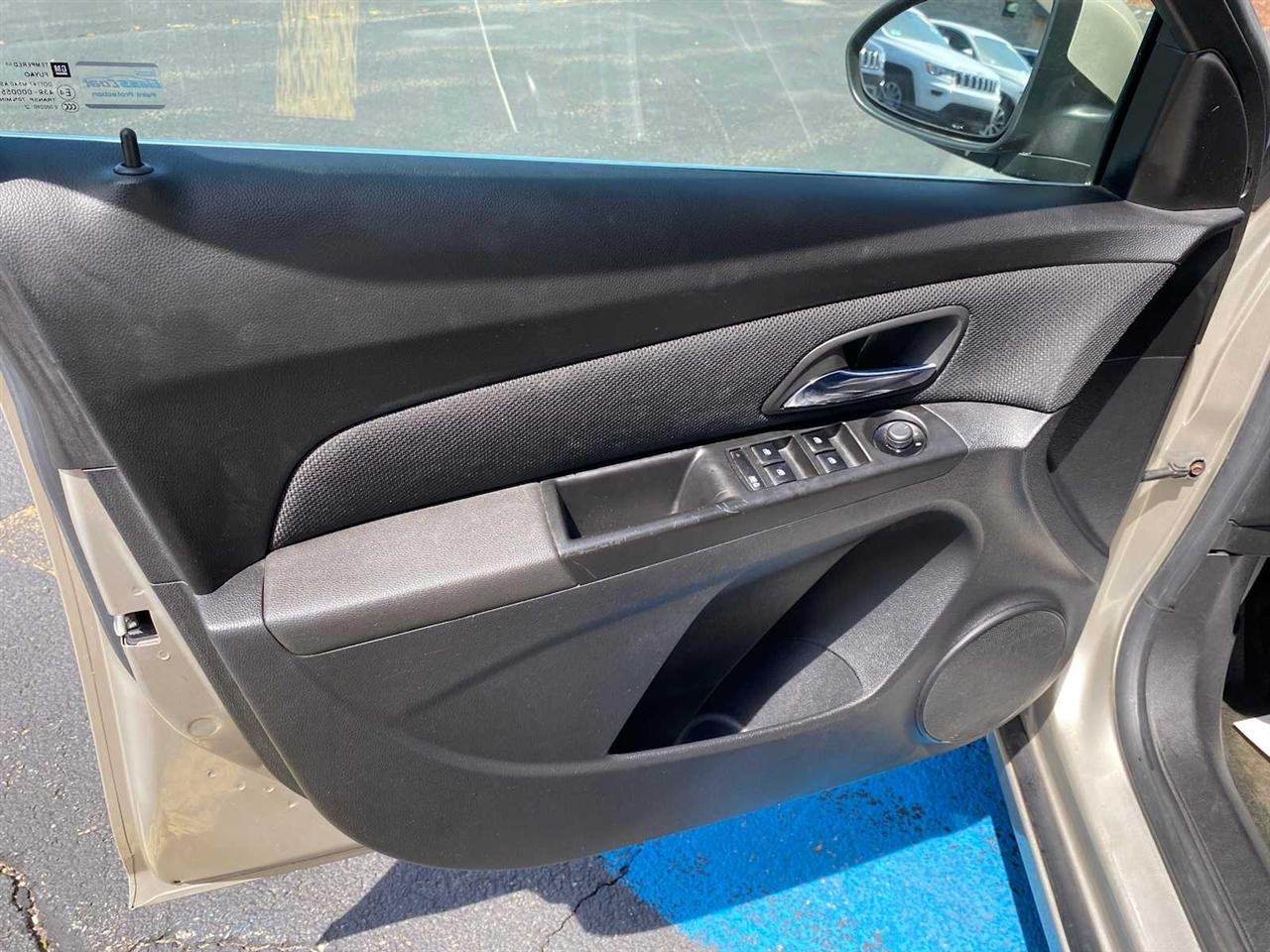 Chevrolet Cruze 1LT Auto 2013