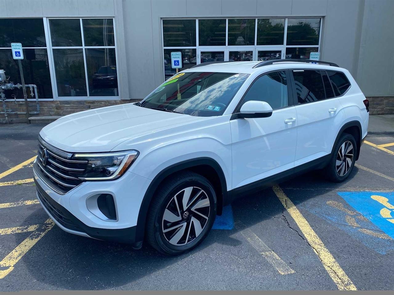 Volkswagen Atlas SE w/Technology 4MOTION 2024