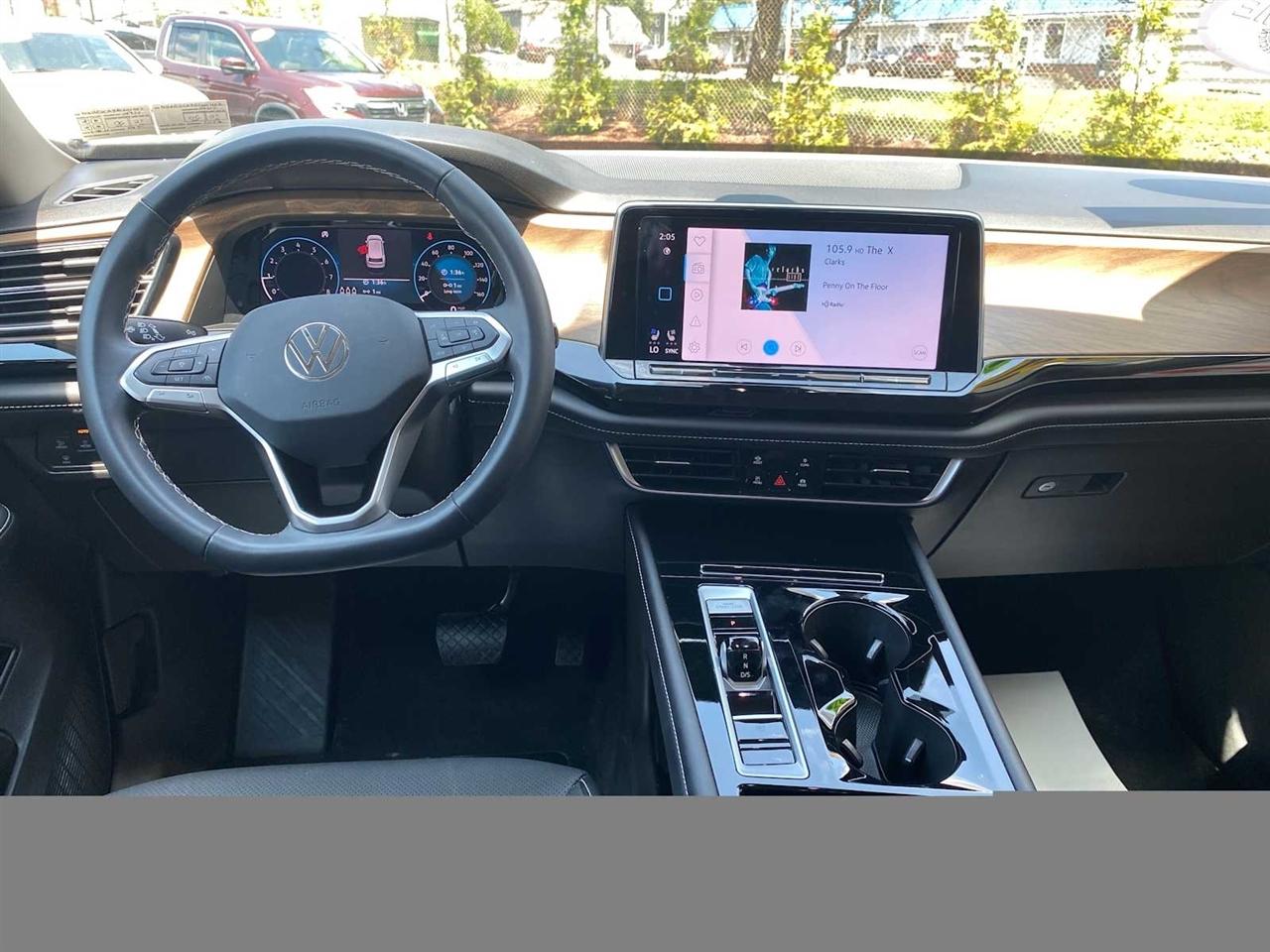 Volkswagen Atlas SE w/Technology 4MOTION 2024