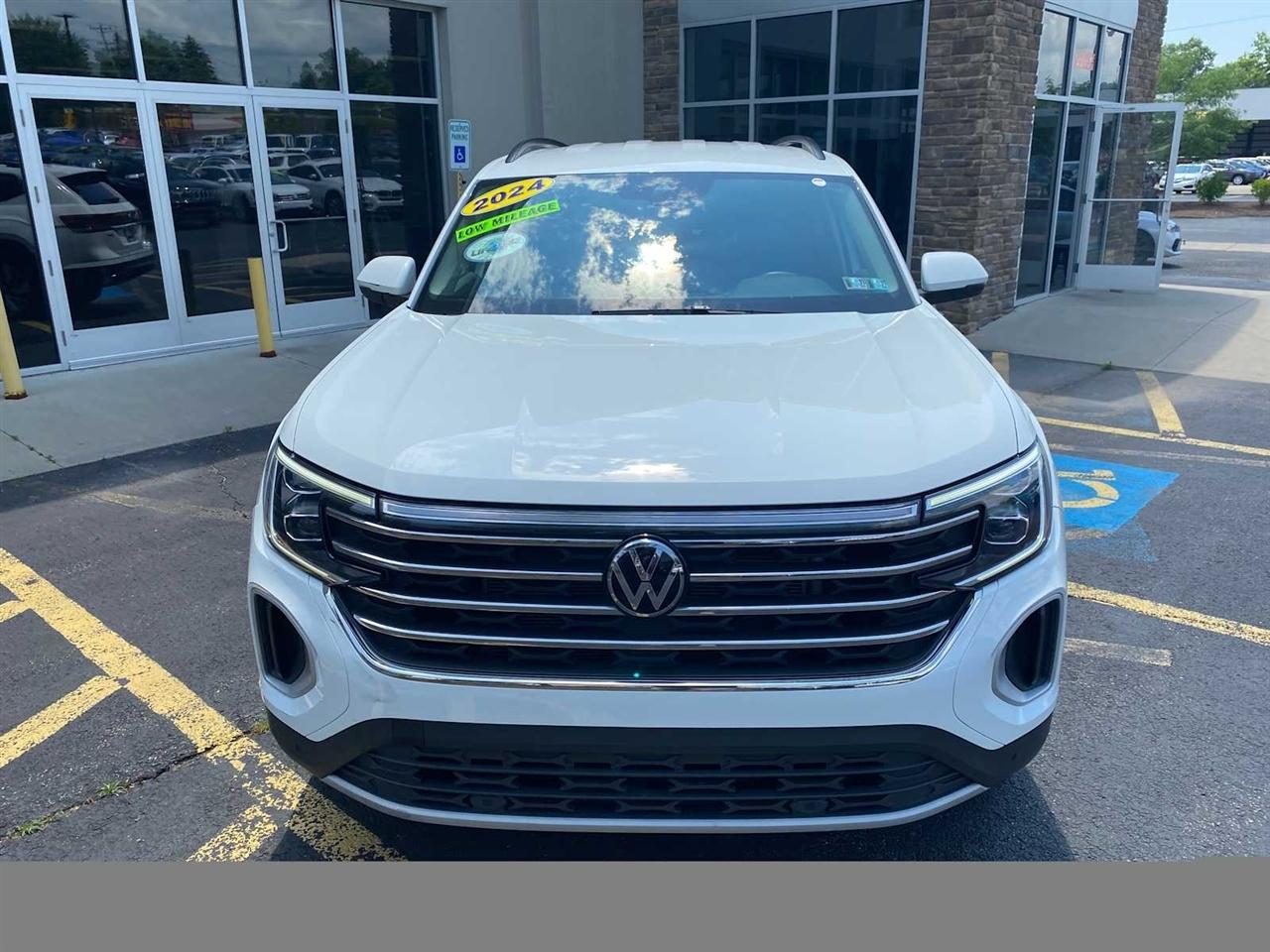 Volkswagen Atlas SE w/Technology 4MOTION 2024
