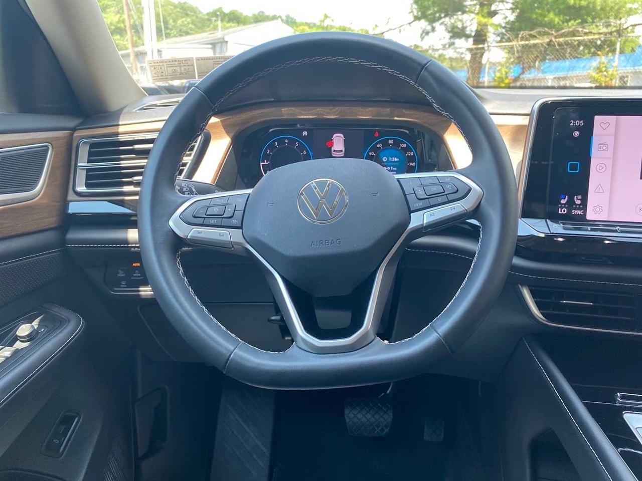 Volkswagen Atlas SE w/Technology 4MOTION 2024