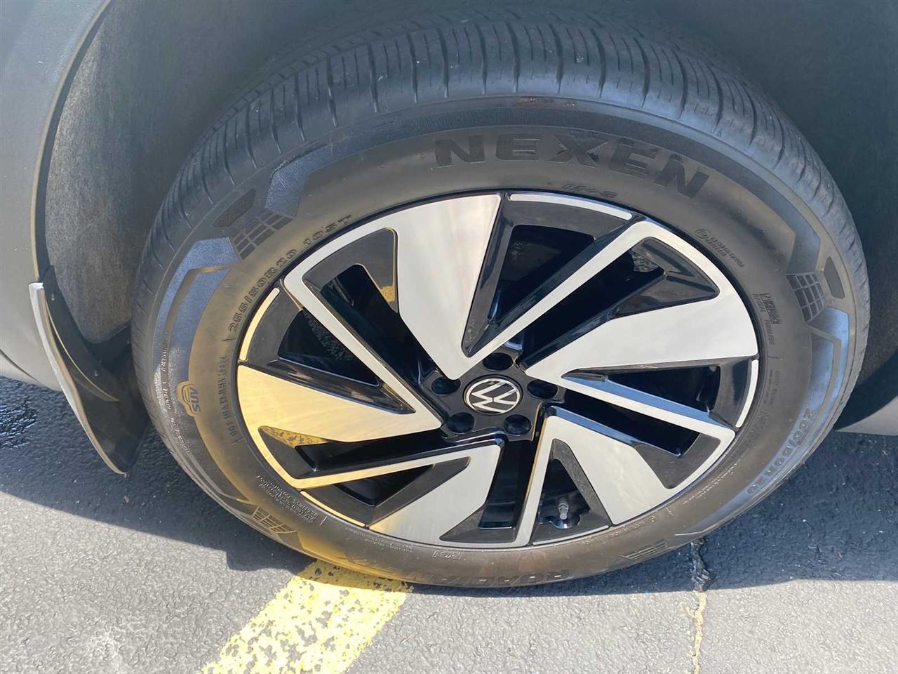 Volkswagen Atlas SE w/Technology 4MOTION 2024