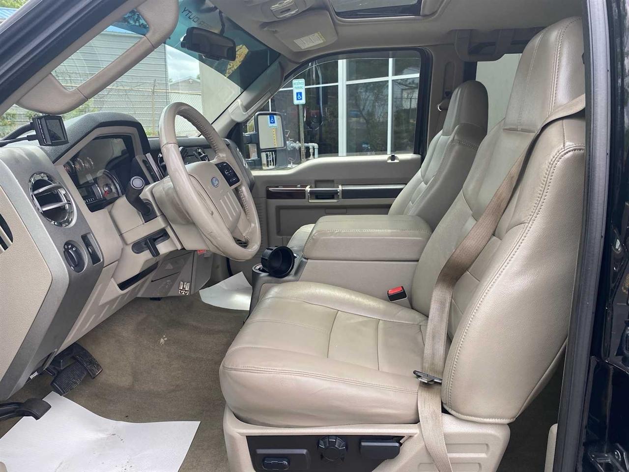 Ford F-350 SD Lariat Crew Cab DRW 4WD 2008