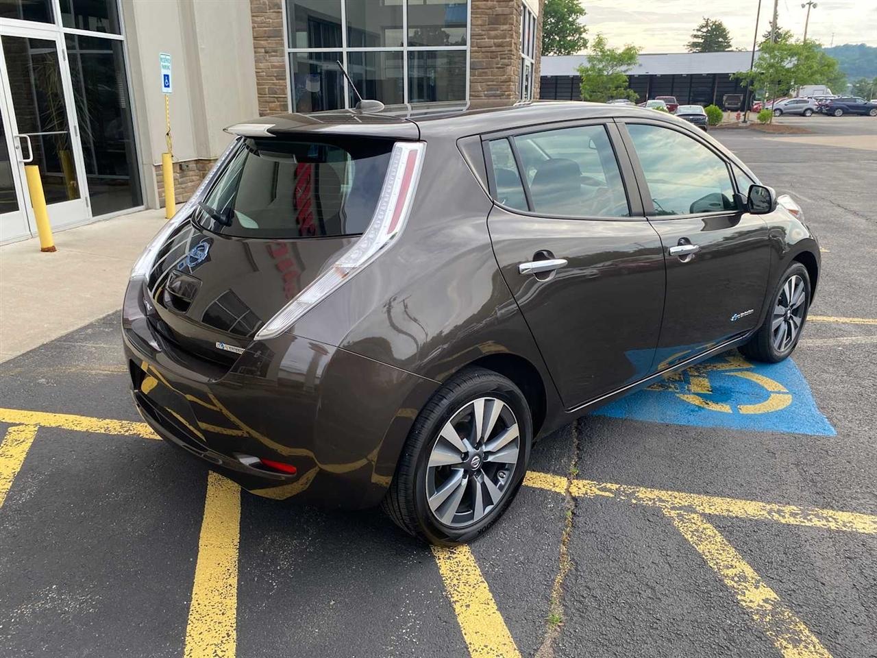Nissan Leaf SV 2016
