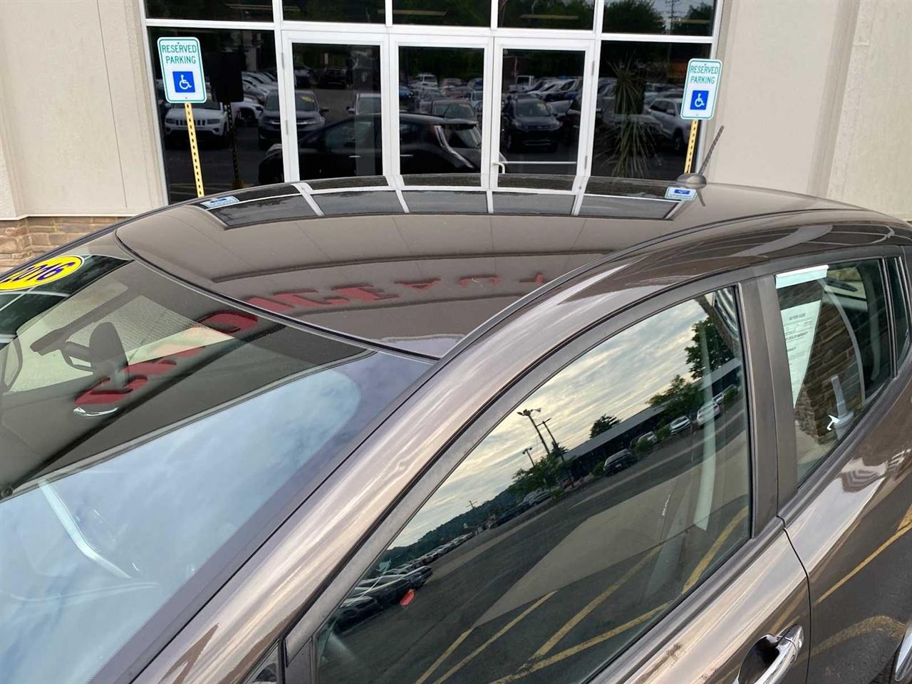 Nissan Leaf SV 2016