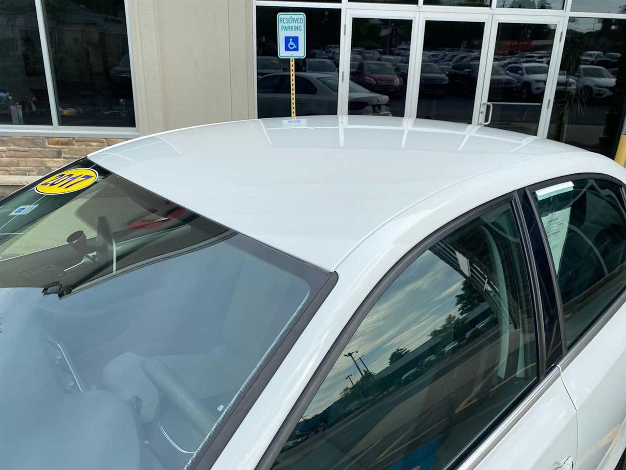 Volkswagen Jetta 1.4T S 6M 2017