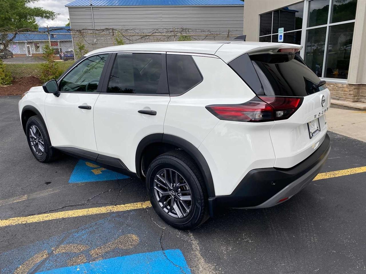 Nissan Rogue S AWD 2023